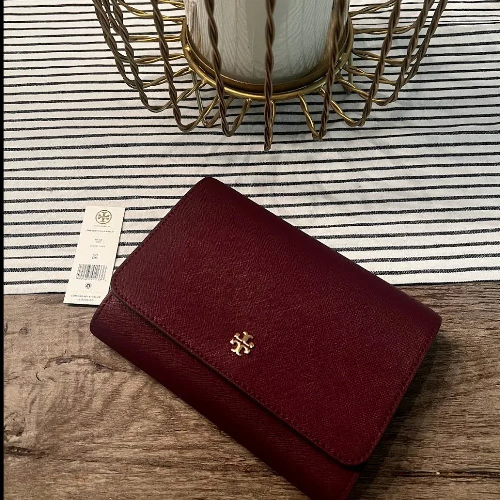 Tory Burch Emerson Chain Wallet Leather Cross Body Bag in Claret NWT - Picture 2 of 9